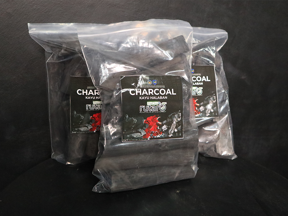 Charcoal Kayu Habalan Rutaro